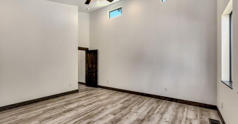 1991 Washoe Street, South Lake Tahoe, CA 96150 Photo