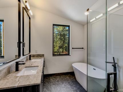 1991 Washoe Street, South Lake Tahoe, CA 96150 Photo