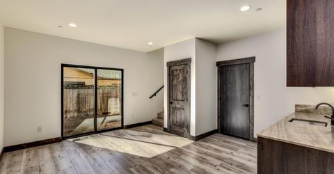 1991 Washoe Street, South Lake Tahoe, CA 96150 Photo