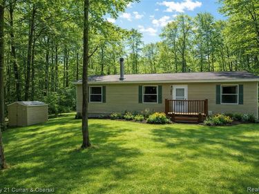 8135 Hillcrest Road, Lyon Twp, MI 48653