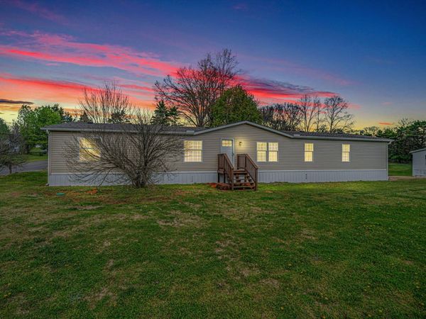 4504 Winslow Drive, Strawberry Plains, TN 37871