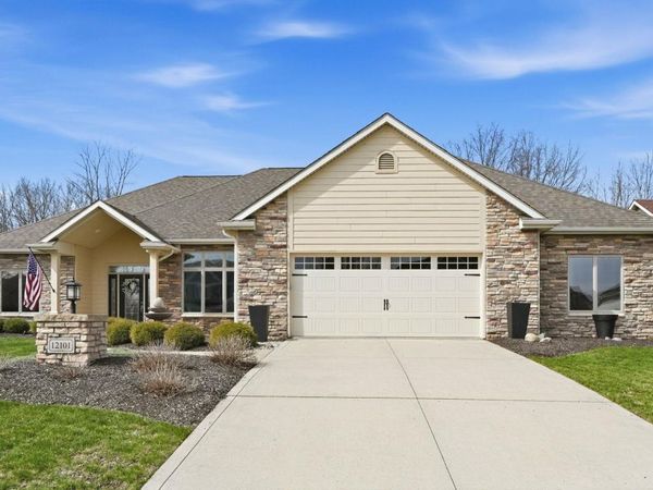 12101 Mallards Lake Parkway, Fort Wayne, IN 46845