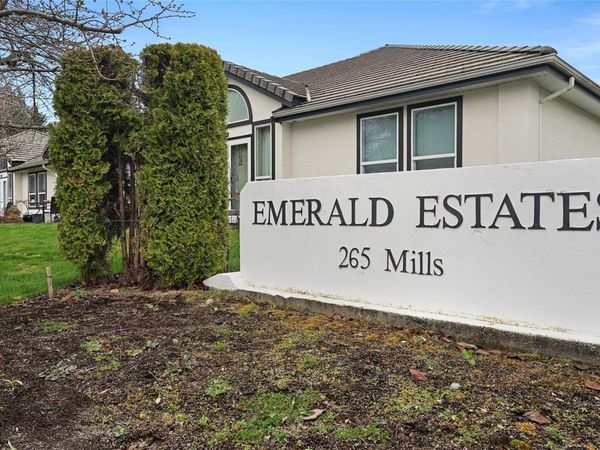 265 Mills St , Unit 604, Parksville, BC V9P 2N5