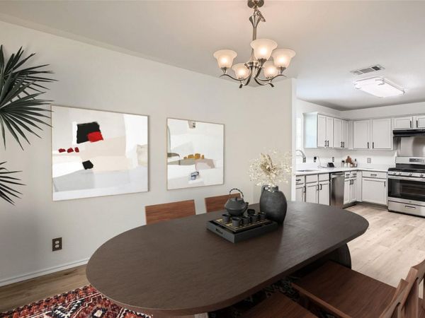 6937 Sabrina DR, Austin, TX 78747