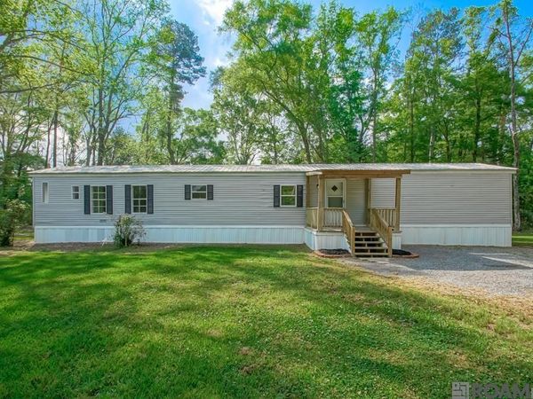 37156 Caraway Rd, Denham Springs, LA 70706