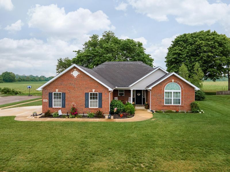 725 Loxley Lane, Troy, OH 45373 Photo 1