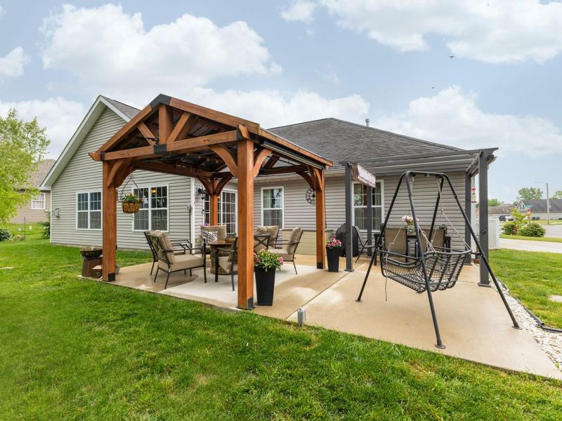 725 Loxley Lane, Troy, OH 45373 Photo 20