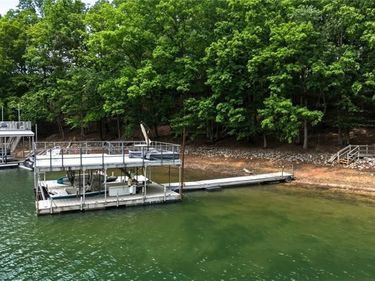 6421 Arbor Wood Drive, Flowery Branch, GA 30542