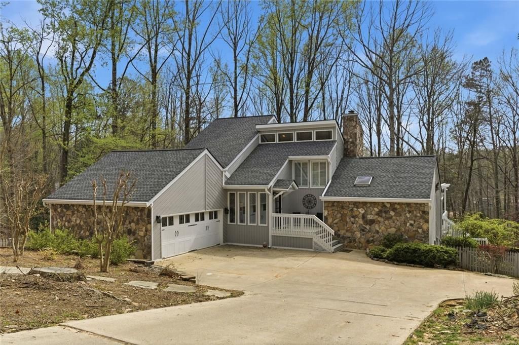 6421 Arbor Wood Drive Flowery Branch, GA 30542