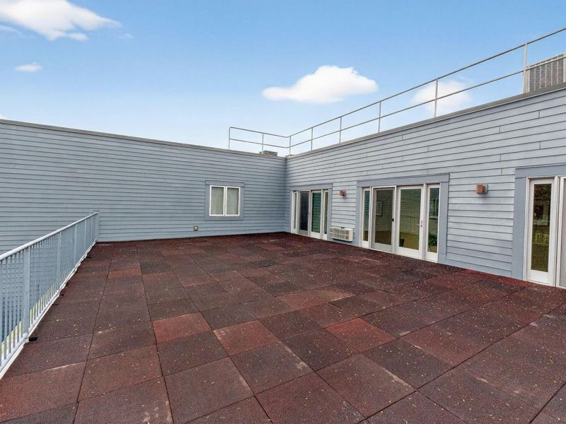 10 E Weber Road , Unit 402, Columbus, OH 43202 Photo 18