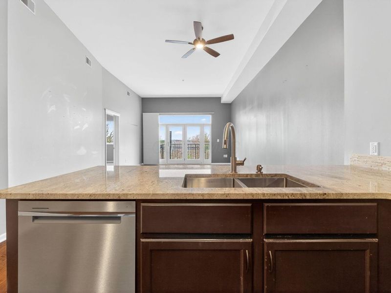 10 E Weber Road , Unit 402, Columbus, OH 43202 Photo 28