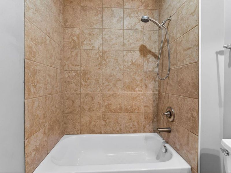 10 E Weber Road , Unit 402, Columbus, OH 43202 Photo 63