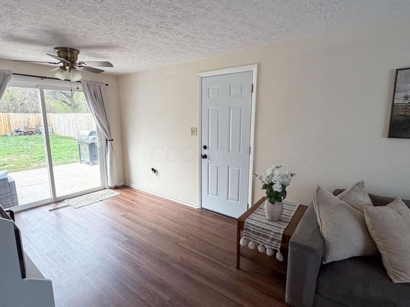 1532 Willow View Drive, Grove City, OH 43123 Photo 7