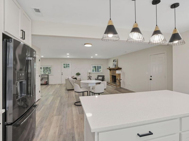 6084 Mink Street SW, Pataskala, OH 43062 Photo 4