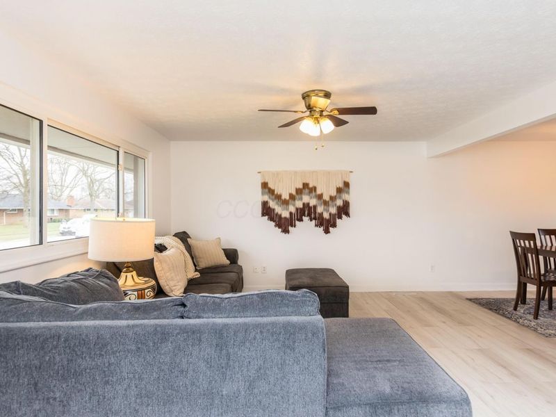 1449 Golding Drive, Reynoldsburg, OH 43068 Photo 7