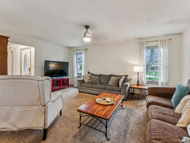 1381 Brentfield Place , Columbus, OH 43228 Photo 7