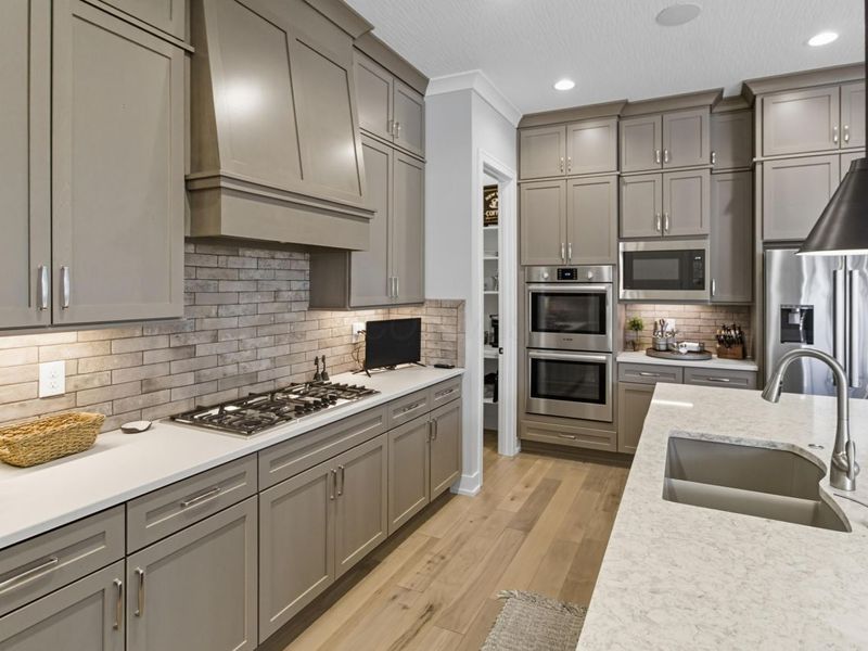 3327 Wolf Ridge Drive , Dublin, OH 43017 Photo 12