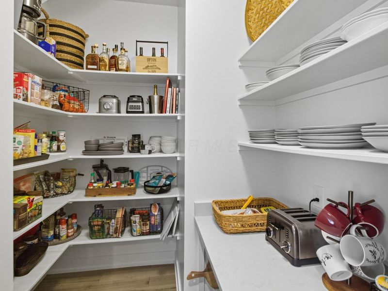 3327 Wolf Ridge Drive , Dublin, OH 43017 Photo 14