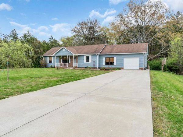 433 Glenwood Ave, Smyrna, TN 37167