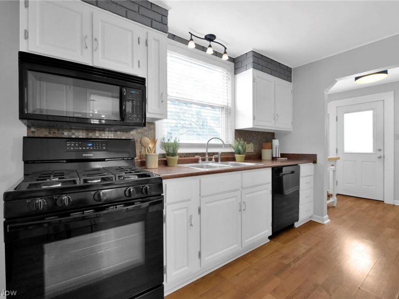 29 Crestview Road, Columbus, OH 43202 Photo 14