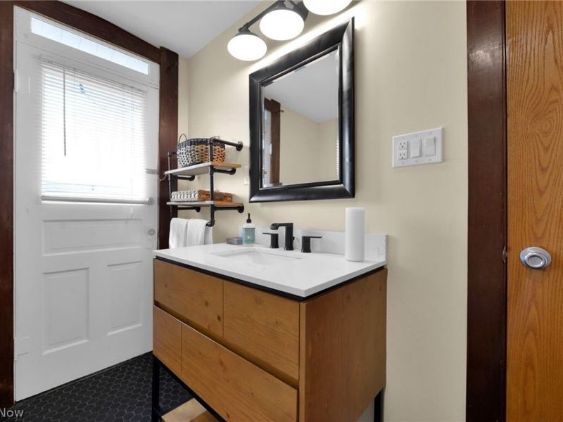 29 Crestview Road, Columbus, OH 43202 Photo 19