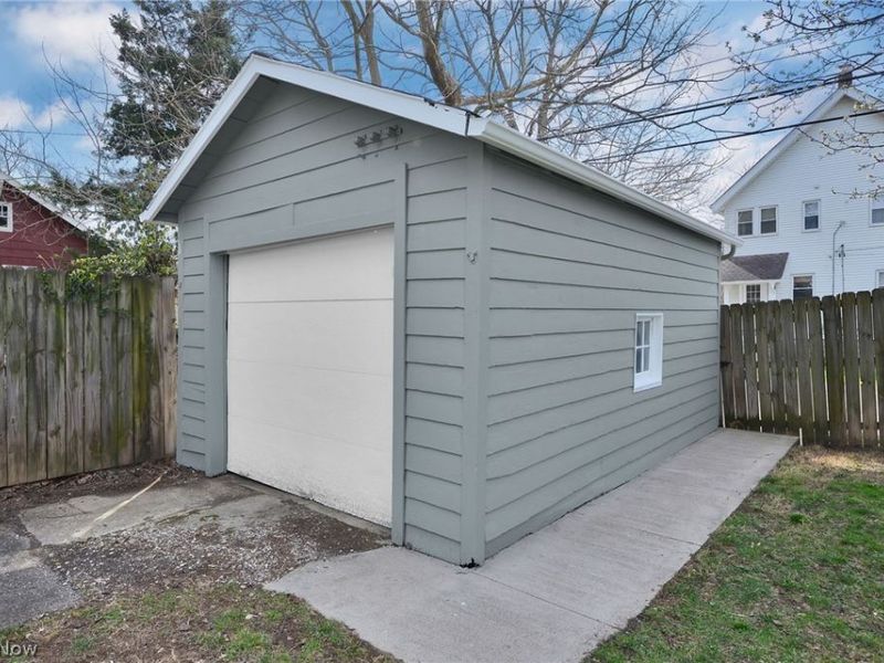 29 Crestview Road, Columbus, OH 43202 Photo 33