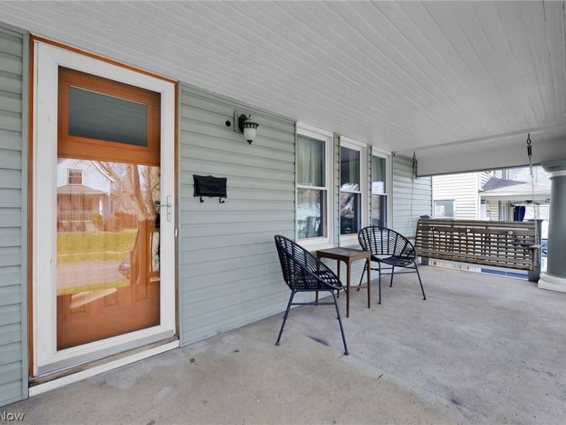 29 Crestview Road, Columbus, OH 43202 Photo 4