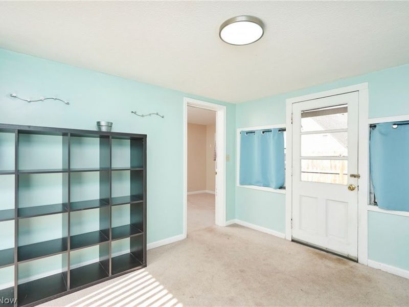 1011 Cooper Drive, Cuyahoga Falls, OH 44221 Photo 12