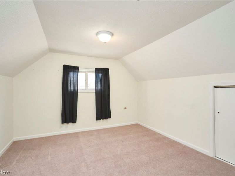 1011 Cooper Drive, Cuyahoga Falls, OH 44221 Photo 14