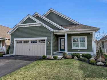 35 Raine Drive, Buffalo, NY 14221