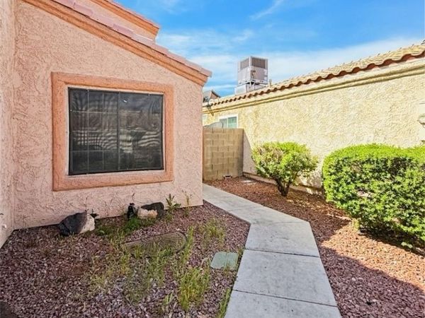 3891 James Paul Avenue , Las Vegas, NV 89104