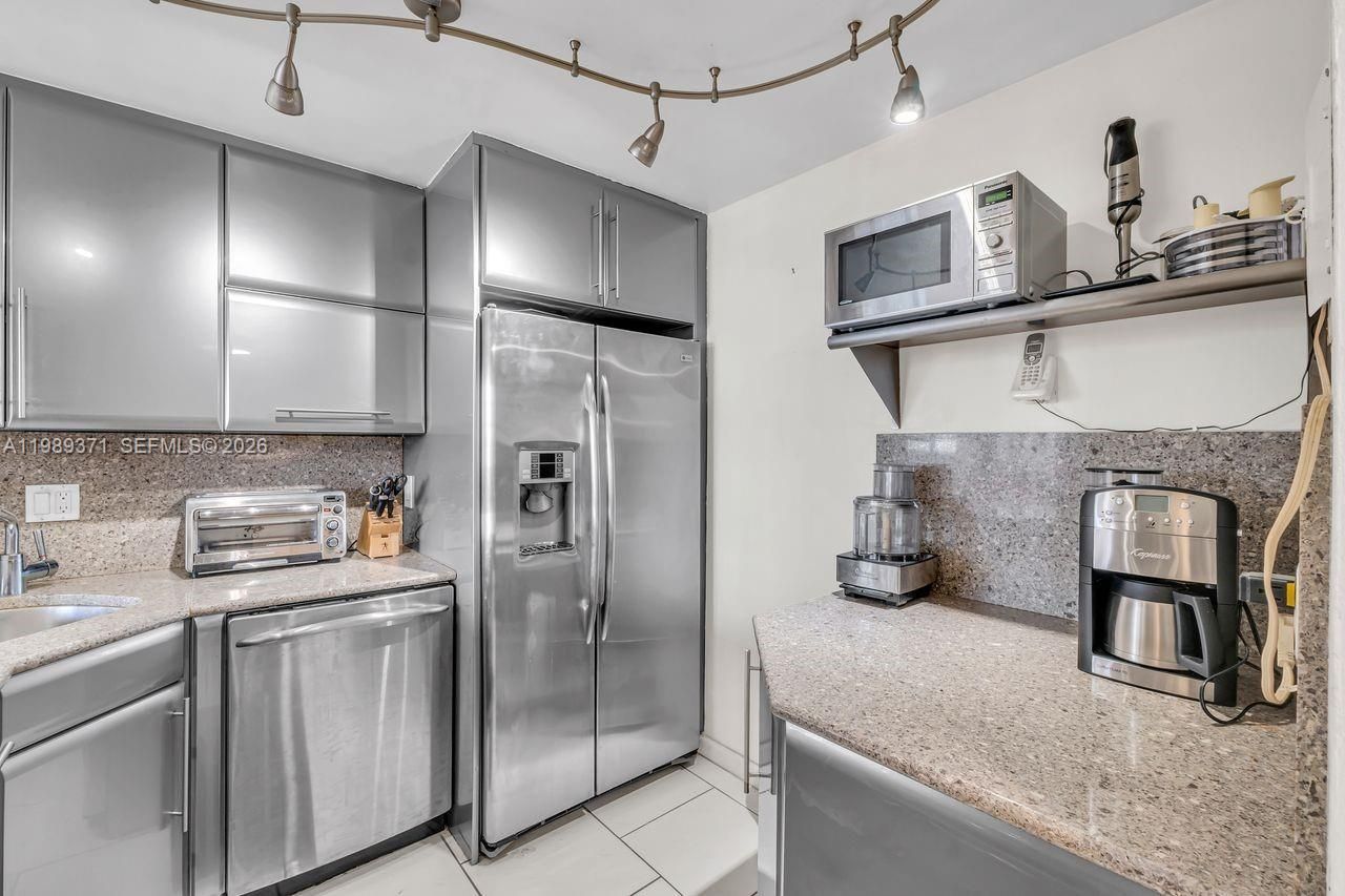 1825 S Ocean Dr , Unit 407, Hallandale Beach, FL 33009 Photo