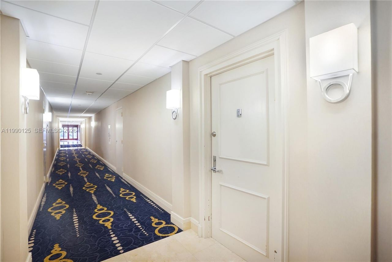 19101 Mystic Pointe Dr, Unit 111, Aventura, FL 33180 Photo