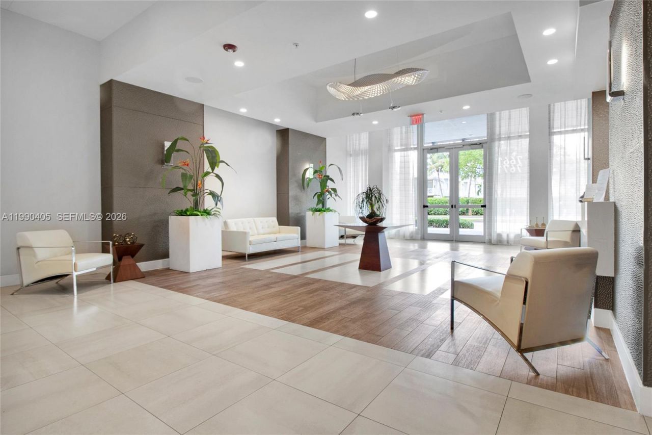 7661 NW 107th Ave , Unit 501, Doral, FL 33178 Photo