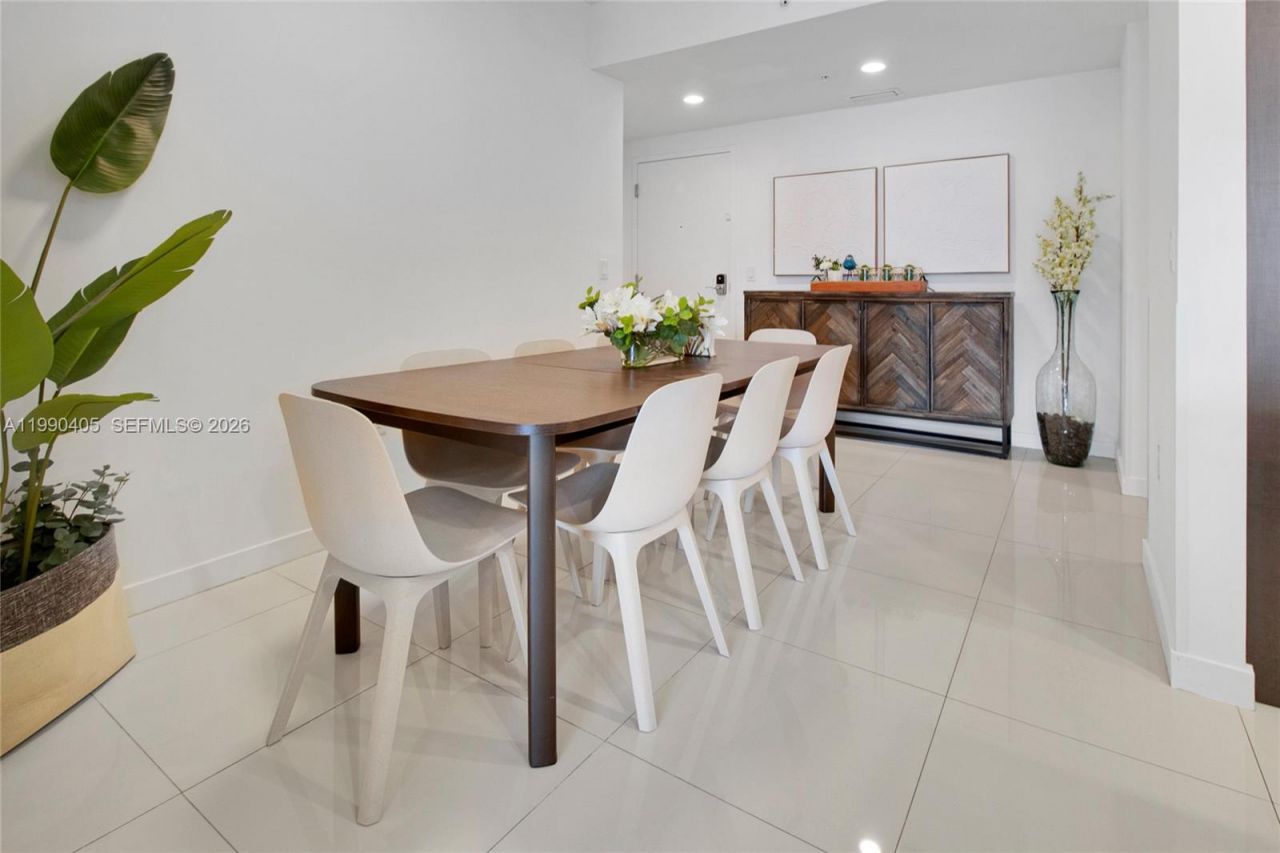 7661 NW 107th Ave , Unit 501, Doral, FL 33178 Photo