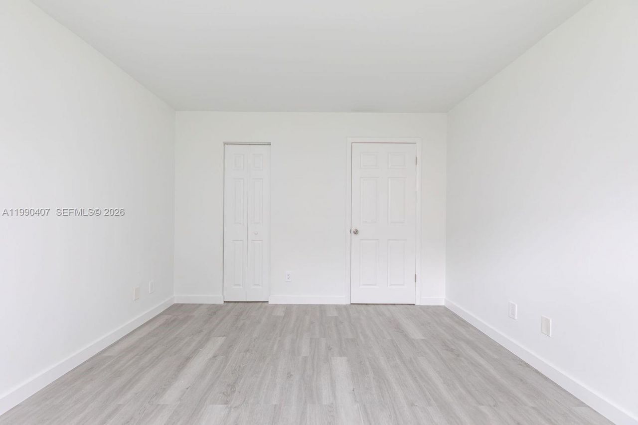 10330 NW 8th St, Unit 104, Pembroke Pines, FL 33026 Photo