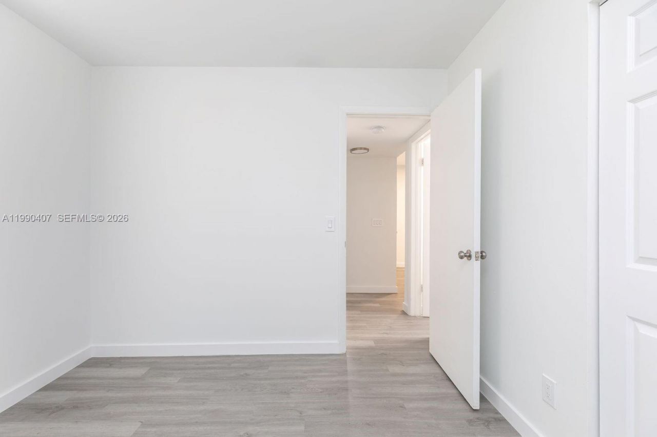 10330 NW 8th St, Unit 104, Pembroke Pines, FL 33026 Photo