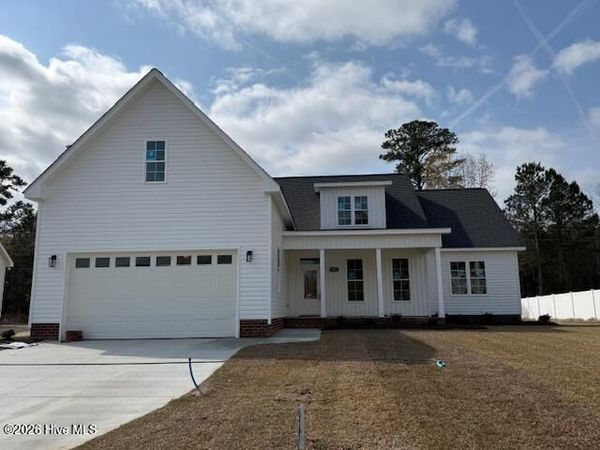 3301 School View Drive, Farmville, NC 27828