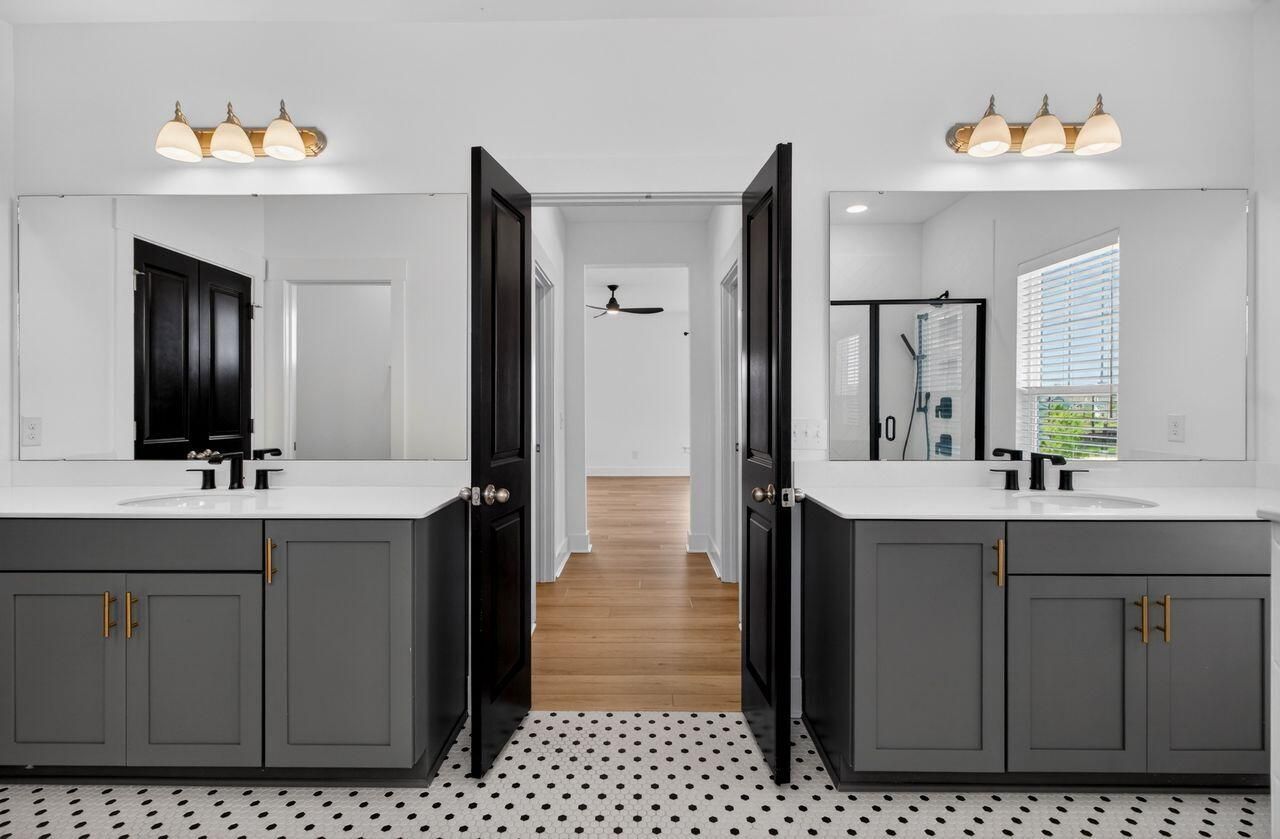 200 Symphony Avenue Photo 34