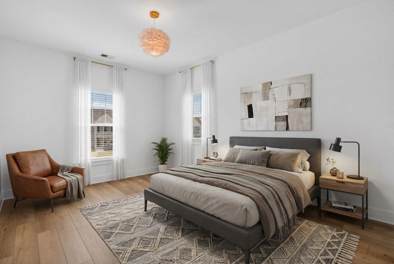 200 Symphony Avenue Photo 37