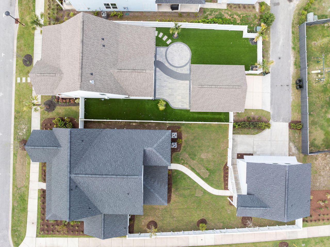 200 Symphony Avenue Photo 53