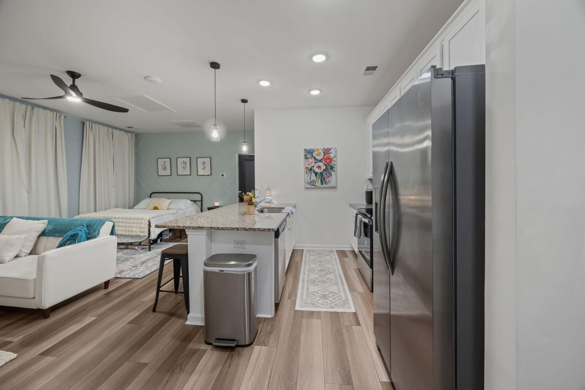 200 Symphony Avenue Photo 60