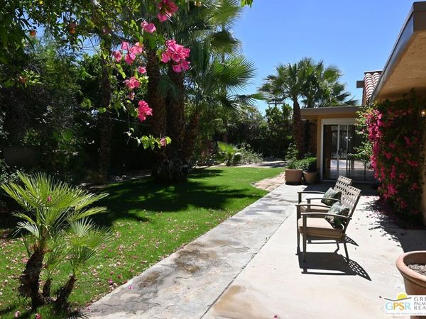 552 N Orchid Tree Lane, Palm Springs, CA 92262