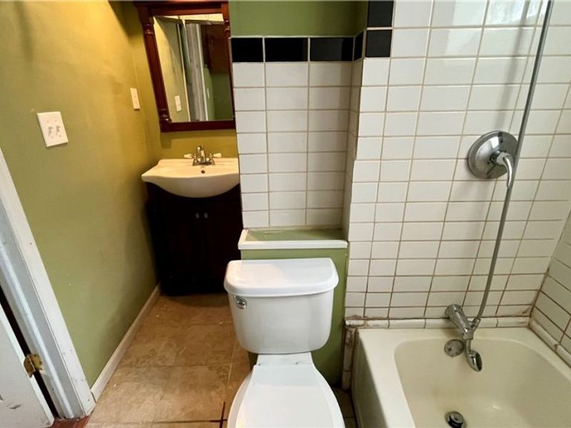 3965 Monticello Boulevard, Cleveland Heights, OH 44121 Photo 32