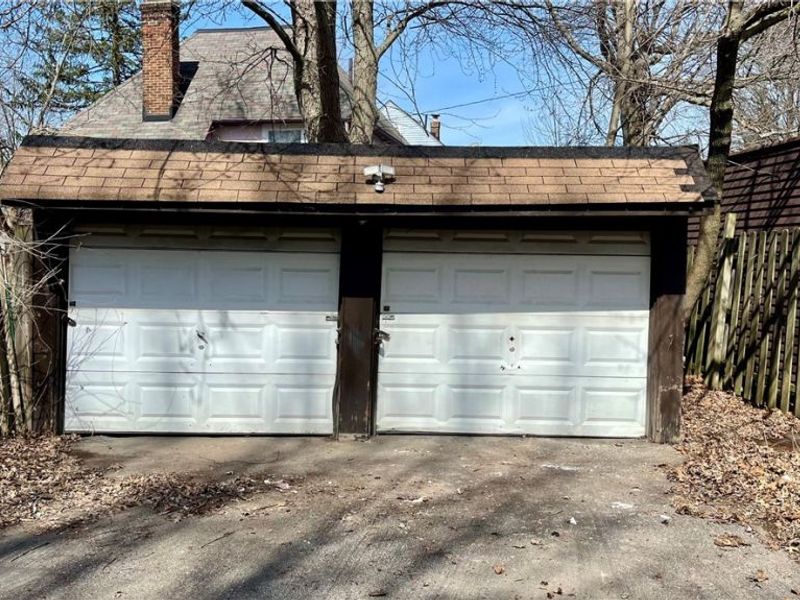 3965 Monticello Boulevard, Cleveland Heights, OH 44121 Photo 4