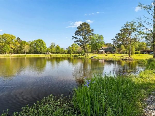 11180 WARDLINE Road , Hammond, LA 70401