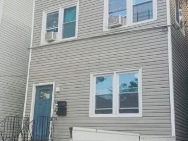 198 Shepherd Avenue , Brooklyn, NY 11208