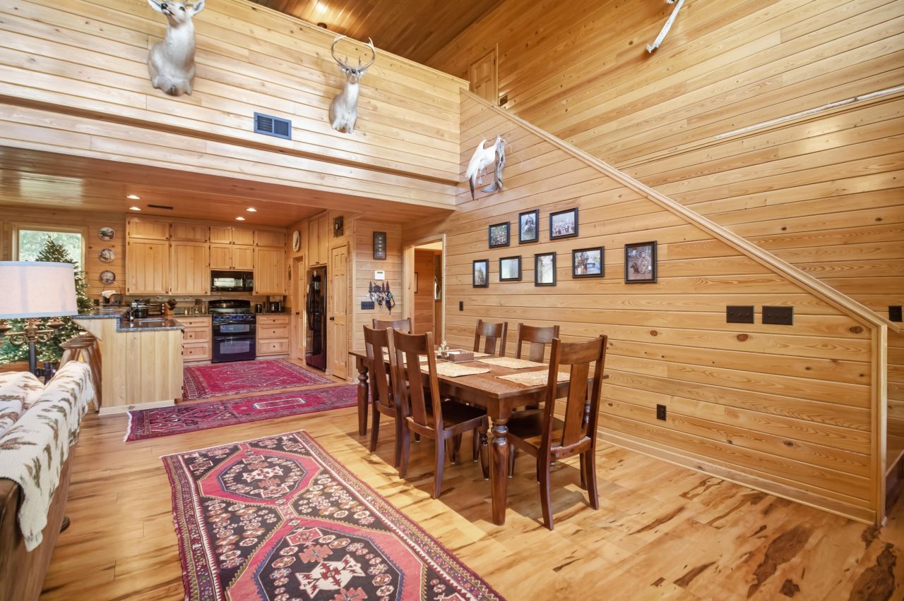 1384 Sandy Landing Lane Photo 10