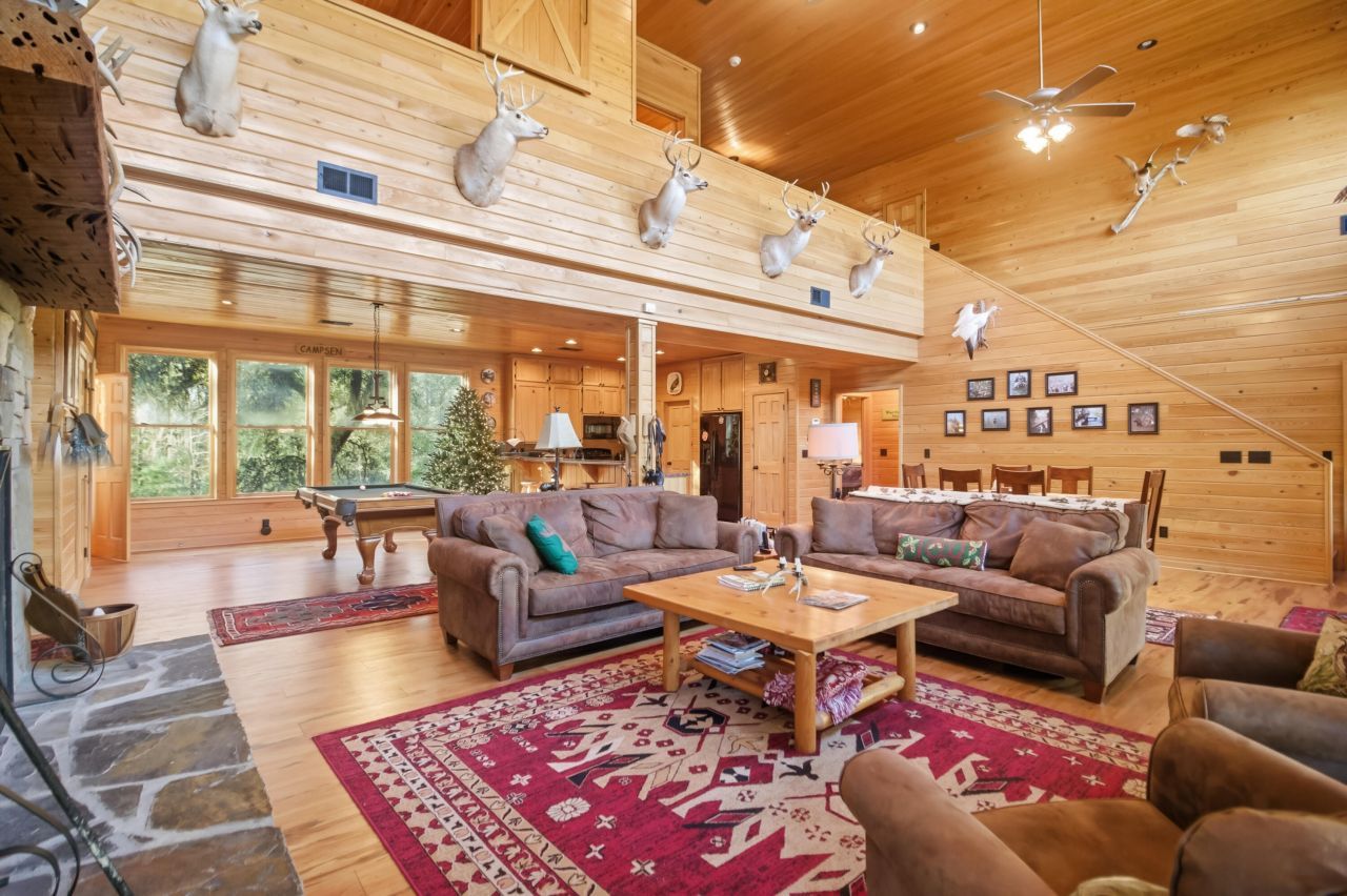 1384 Sandy Landing Lane Photo 11