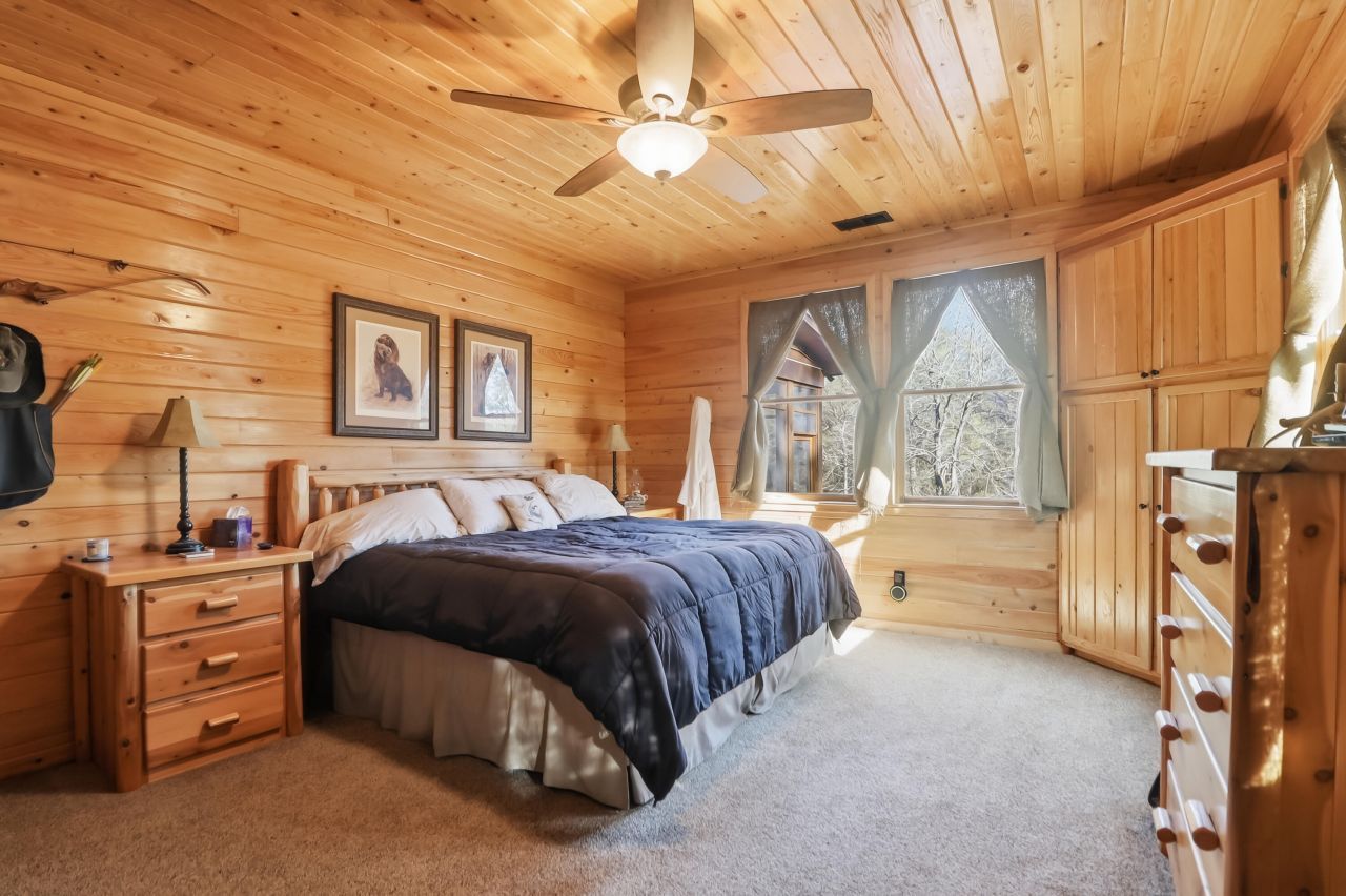 1384 Sandy Landing Lane Photo 18